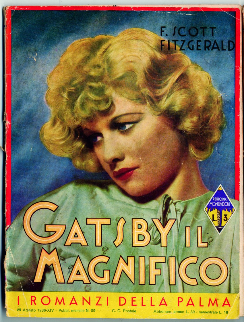 Il romanzo di Fitzgerald è pubblicato da Mondadori nel 1936 con il titolo Gatsby il magnifico. Soltanto nel 1950 entrerà nella collana Medusa con il titolo Il grande Gatsby. Immagine concessa con licenza CC BY-SA 4.0