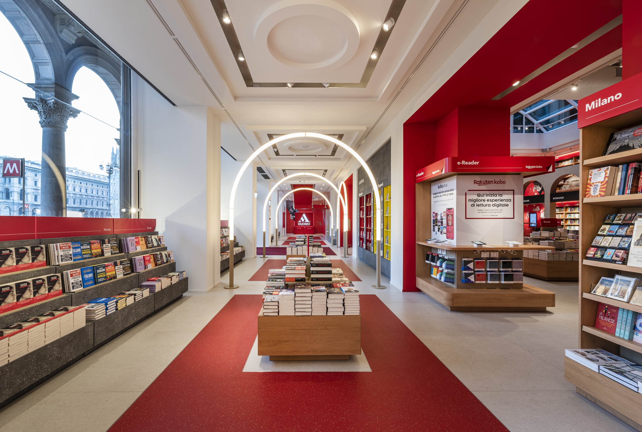 Apre domani la nuova libreria Mondadori Duomo a Milano