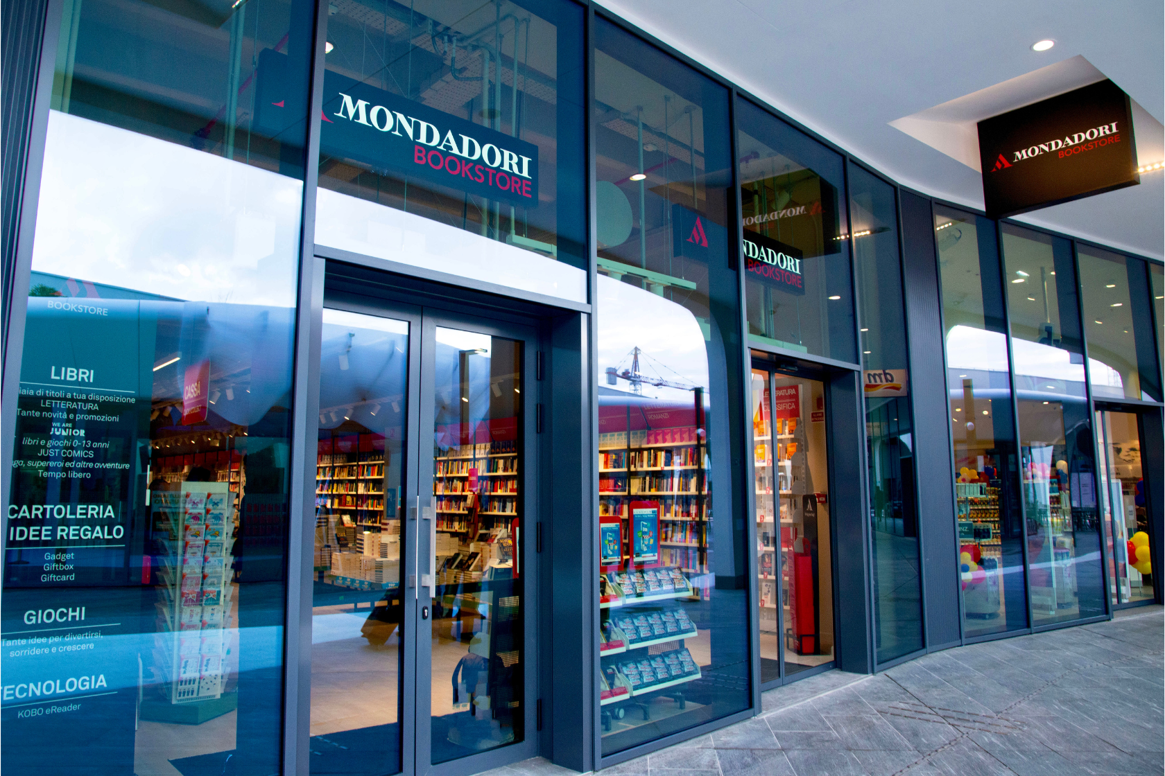 Mondadori Bookstore apre a Torino